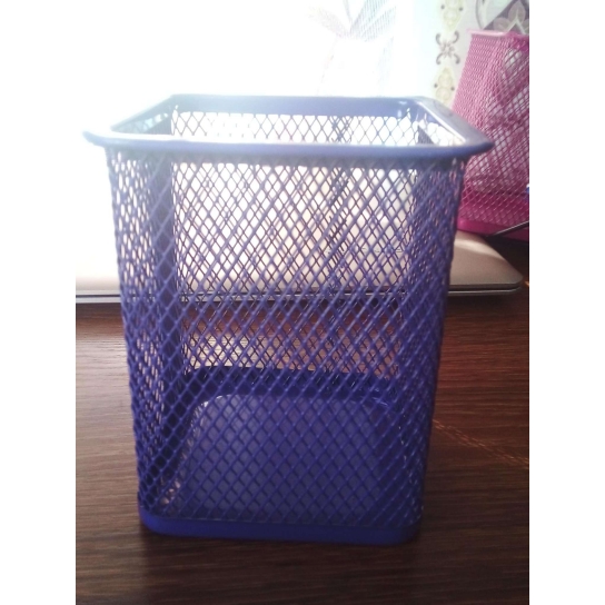 PEN HOLDER 