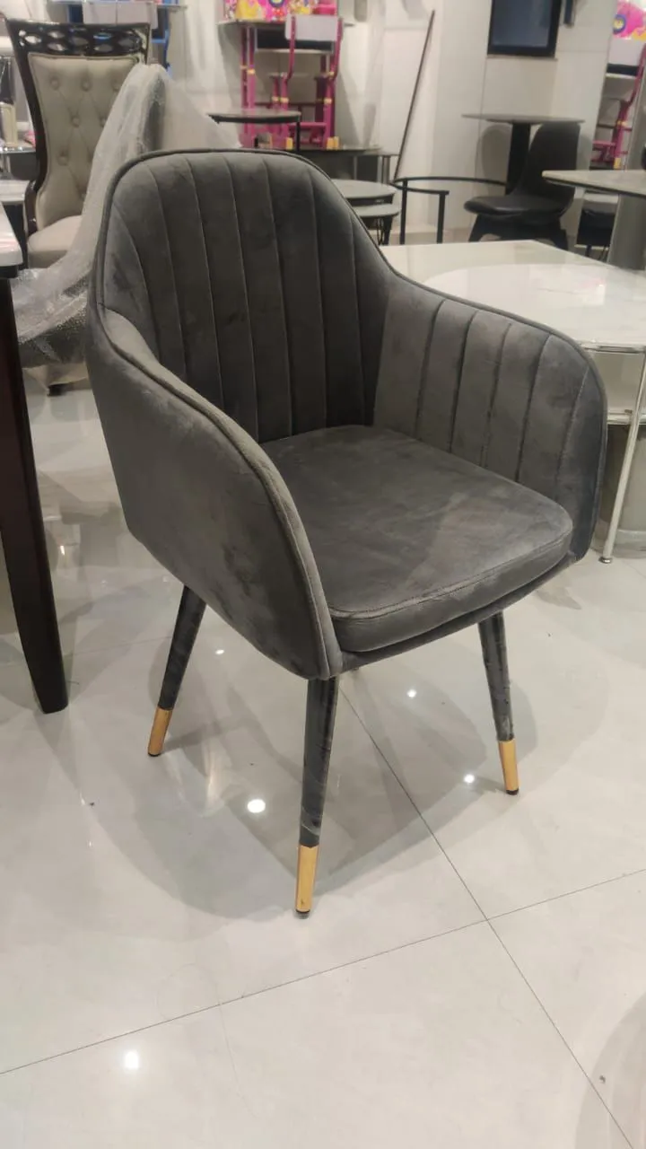 Velvet Luxe Comfort Chair