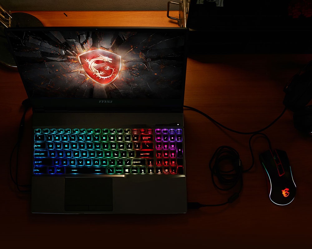 MSI GP65 Leopard 9SE Gaming Notebook