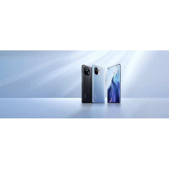 Xiaomi Mi 11 with WQHD+ 120Hz display