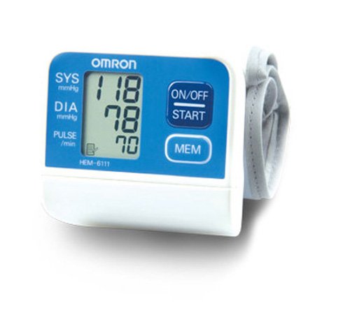 https://www.pasalnepal.com/assets/images/products/1auto-blood-pressure-monitor-hem-6111.jpg