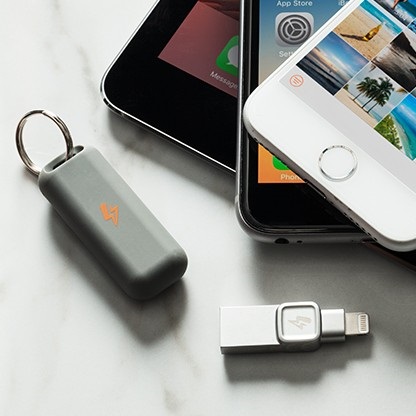 Iphone BOLT OTG
