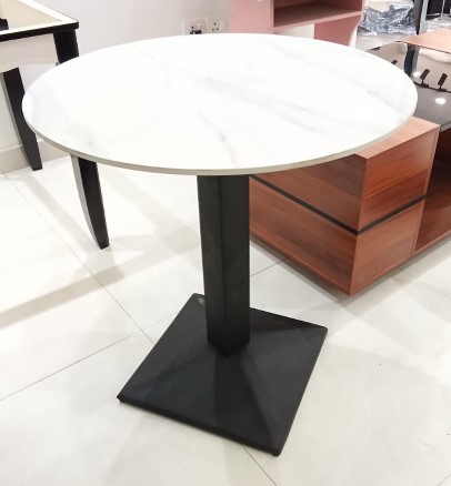 https://www.pasalnepal.com/assets/images/products/295767444-circular-cafe-table-.jpg