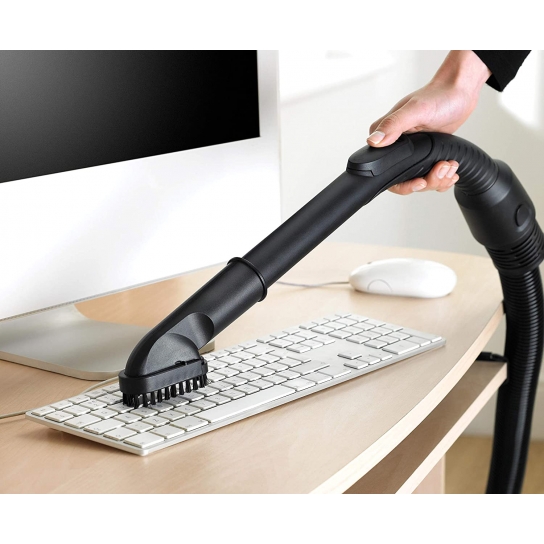 Black and  Decker VM2825-B5 vacuum cleaner.