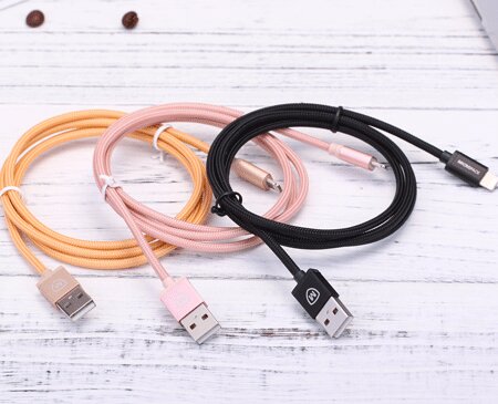 Micropack I-100 Charge &amp;amp; Sync Lightning Cable