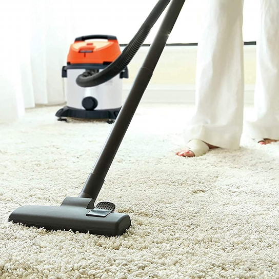Black and Decker WDBDS20-B5 vacuum cleaner.