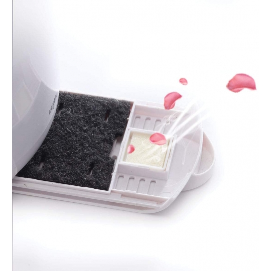 BLACK AND DECKER HM5000-B5 AIR HUMIDIFIER.