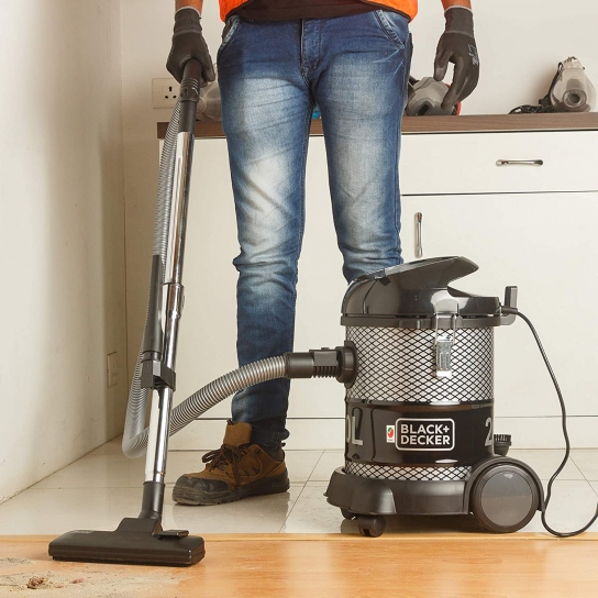Black and Decker BV2000-B5 Dustbowl Barrel Vacuum Cleaner