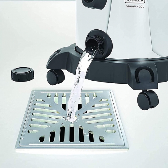 Black and Decker WDBDS20-B5 vacuum cleaner.