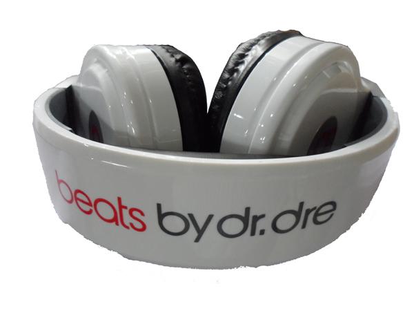 BEATS HEADPHONE
